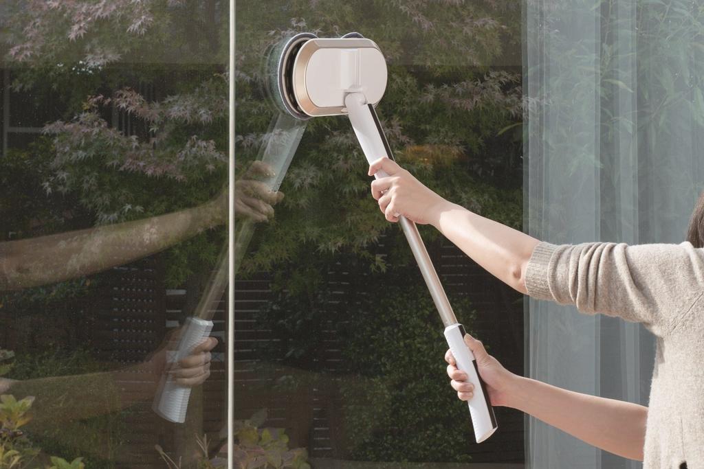CCP Cordless Rotating Mop Cleaner NEO White TZJ-MA817-WH