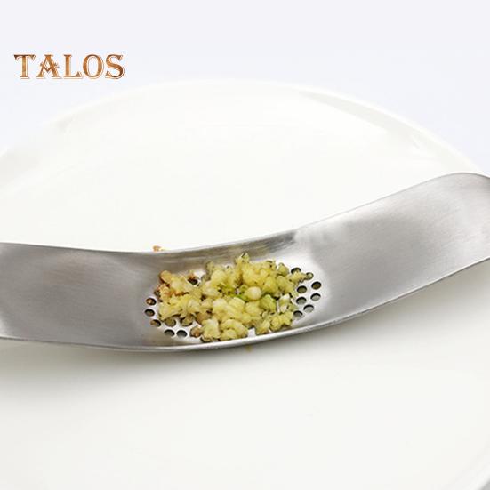 Garlic Masher Stainless Steel Garlic Press Mincer Dishwasher Safe Manual Curved Garlic Crusher Chopper Tool for Kitchen