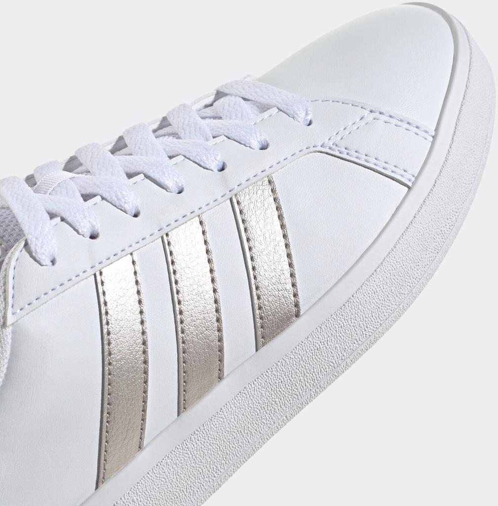 Кроссовки Adidas Grand Court TD Lifestyle Court Casual Women cloud white/platinum metallic/cloud white