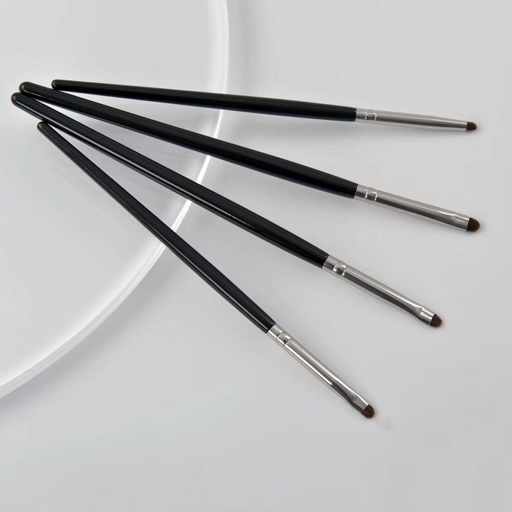 4Pcs/Set Small Angle Eyeshadow Brushes Precise Detail Eyelid Highlighter Makeup Brushes Lying Silkworm Soft Hair
