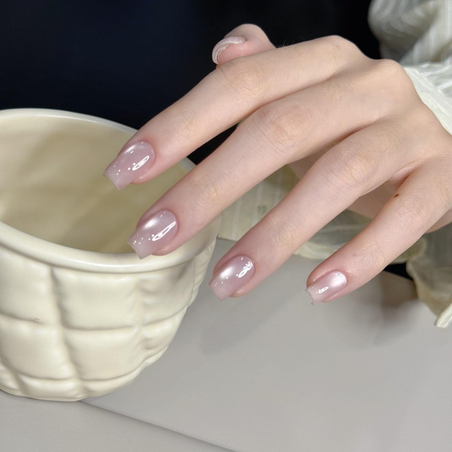 Black Bottle Cat Eye Gel No. 18-28: Hot Satin Porcelain Glass Bead Whitening Nail Polish Gel