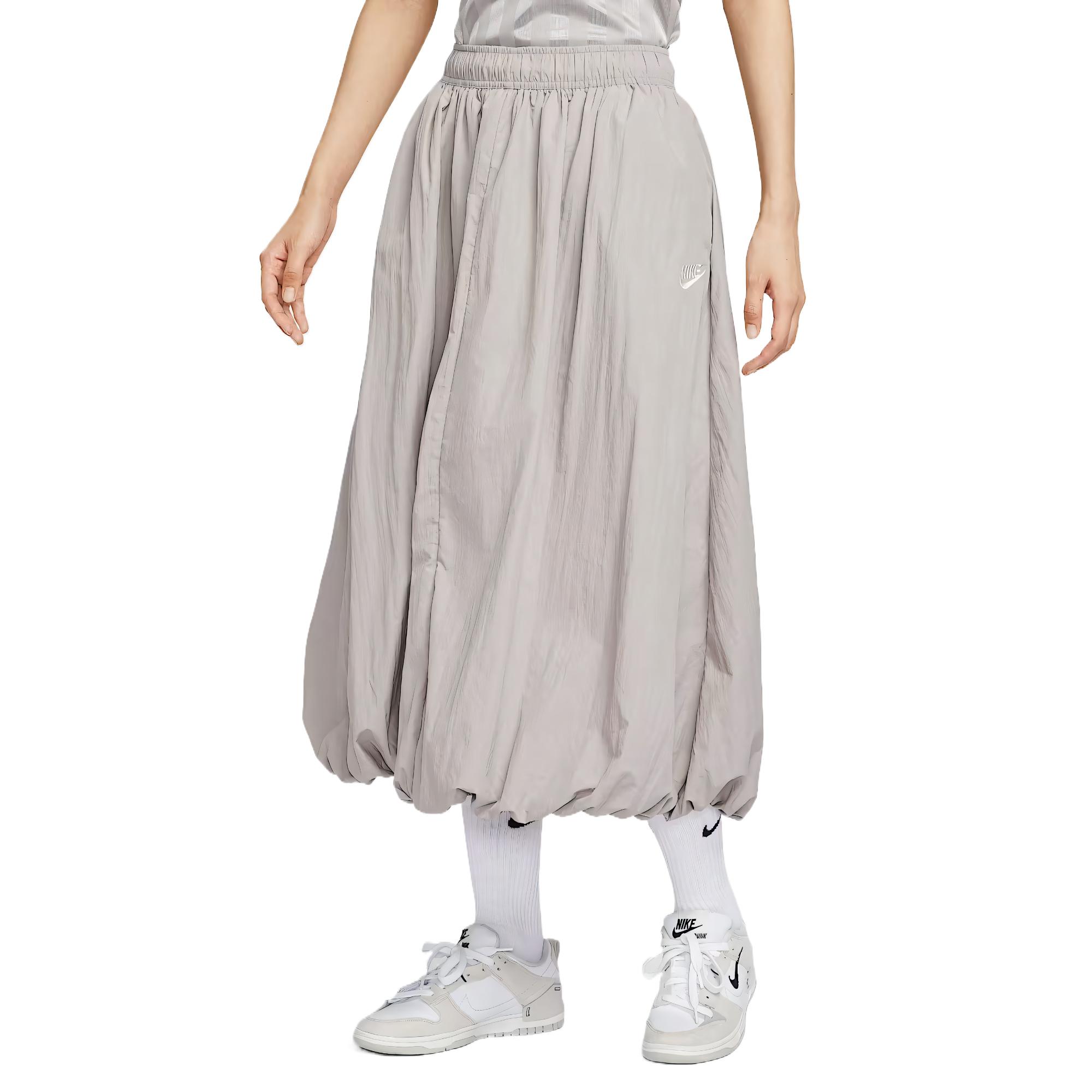 Nike Women s Sportswear Windrunner High-Waisted Bubble Skirt College Grey IM7451-009 M
