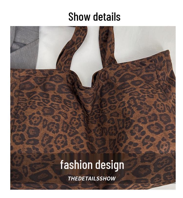Women's Large Capacity Velvet Leopard Print Shoulder Bag - Retro Korean Style