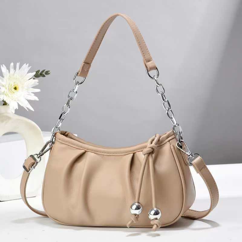The New Portable Pleated Dumpling Bag Female Fashion All Simple Shoulder Bag Korean Version of The Trend Casual Crossbody Bag