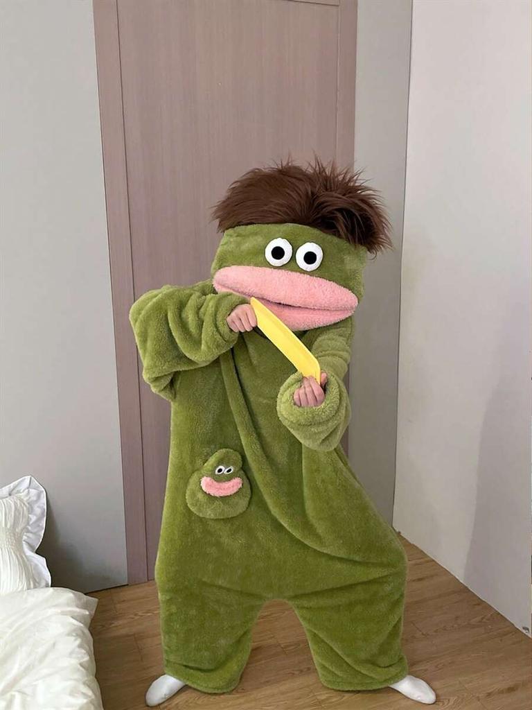 Premium Coral Fleece Bathrobe, Cartoon Kigurumi Onesie, Cosplay Costume Suitable For Luxury Leisure