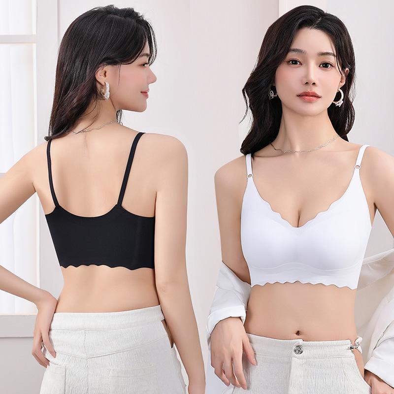 Seamless Wire-Free Nude Comfort Plus Size Sports Bra with Beautiful Back Design