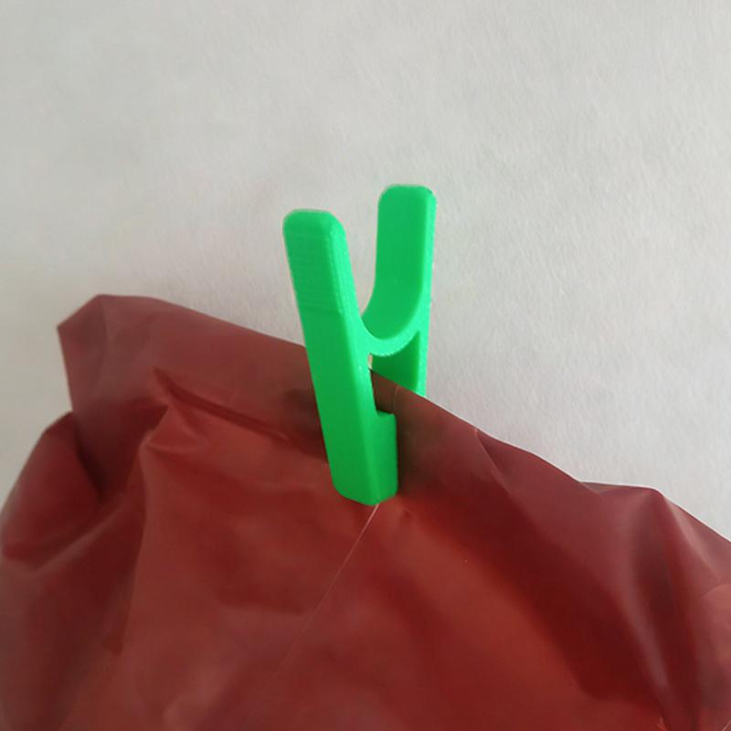 Snack Bag Sealing Clips Mini Assorted Colors Easy To Use Portable Sealers for Kitchen Organization Food Fresh Keeper