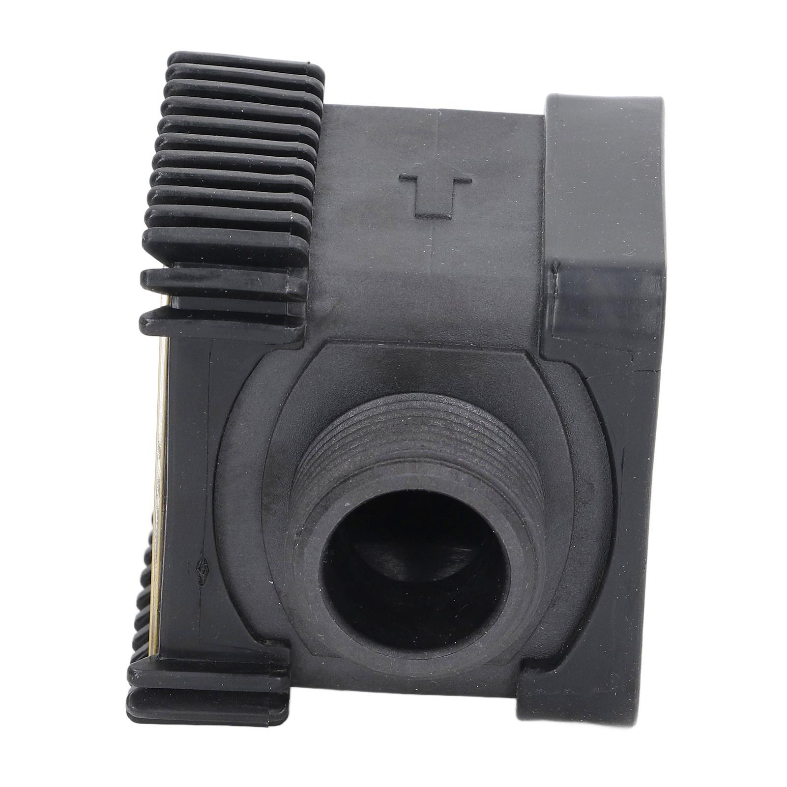 

Digital Diesel Fuel Flow Meter Professional Gear Urea Controller for Chemicals Water 1in K28 Yellow жовтий