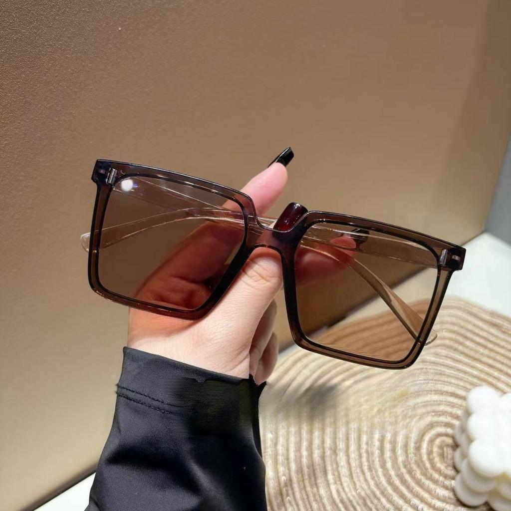 Y2K New Style Fashion Big Frame Glasses UV Protection Luxury Sunglasses Vintage Anti-Fatigue Eyewear for Women