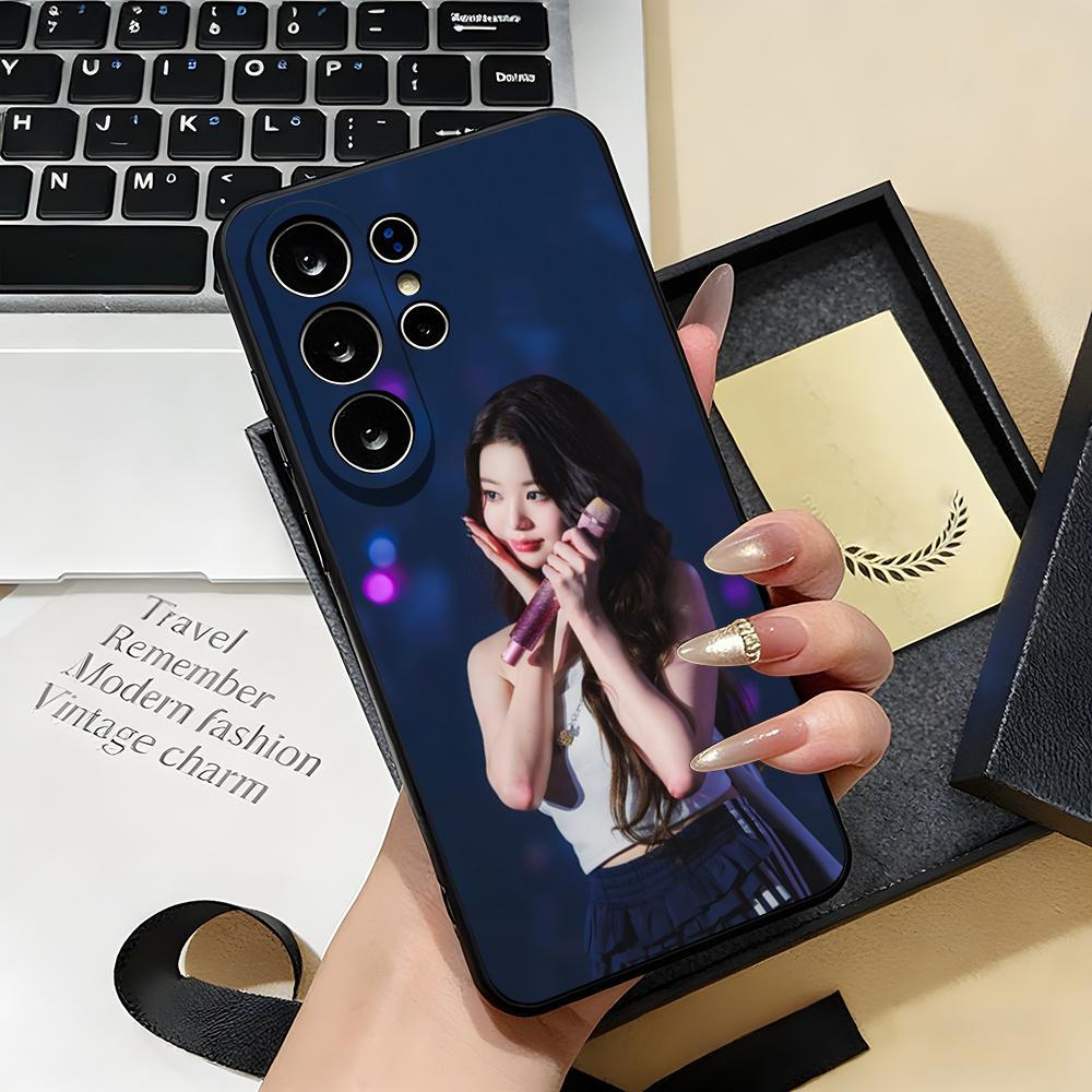 Singer J-Jang W-Won-young Phone Case For Samsung S26 S25 S24 FE S23 S22 S21 Plus S20 Ultra Note20Ultra Black Soft Shell