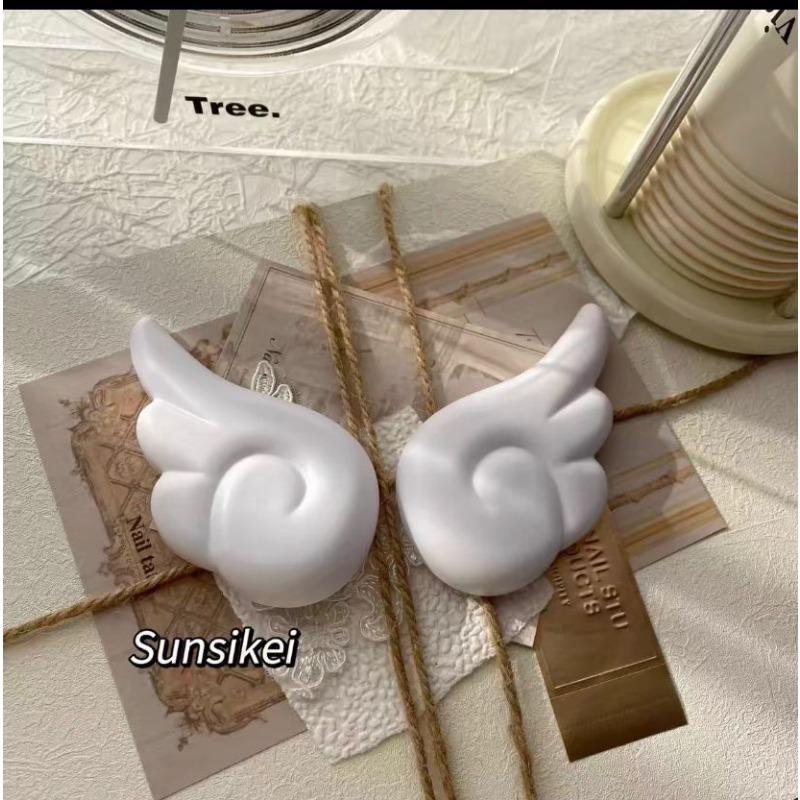 2PCS Fashion Shoe Charms Set Accessories Hole Shoe Buckle Lovely Angel Wings Black White Cartoon DIY 3D Shoes Decorations Gift