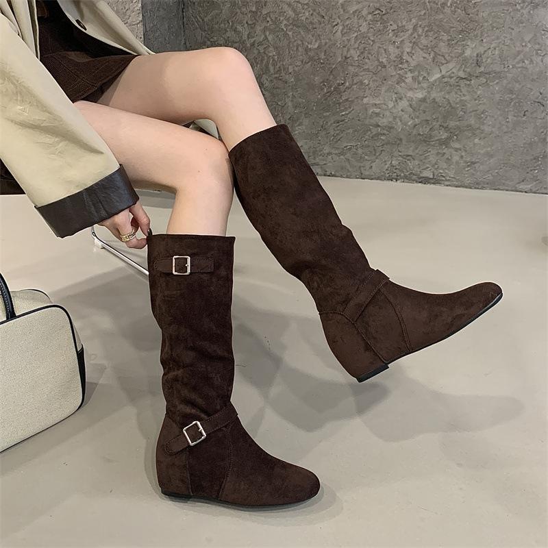 Mi Tingnei Height-increasing Pile Boots Women's Retro Western Belt Buckle High Boots Korean Versatile Flat Bottom Wide Boots