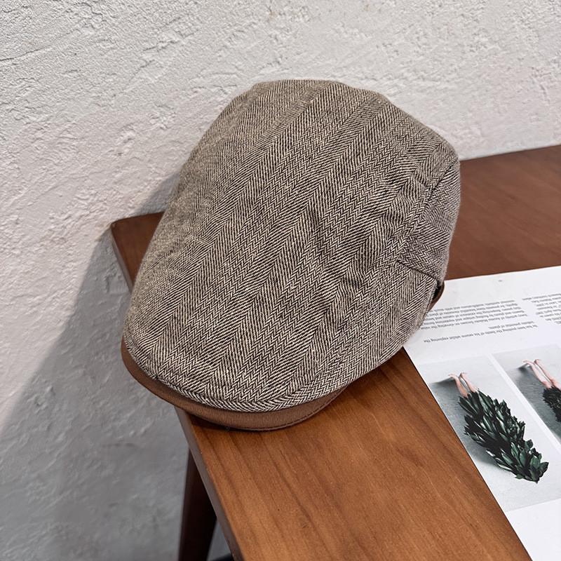 Stripes Fashion Beret Hat With Windproof Breathable Design For Gifts Winter