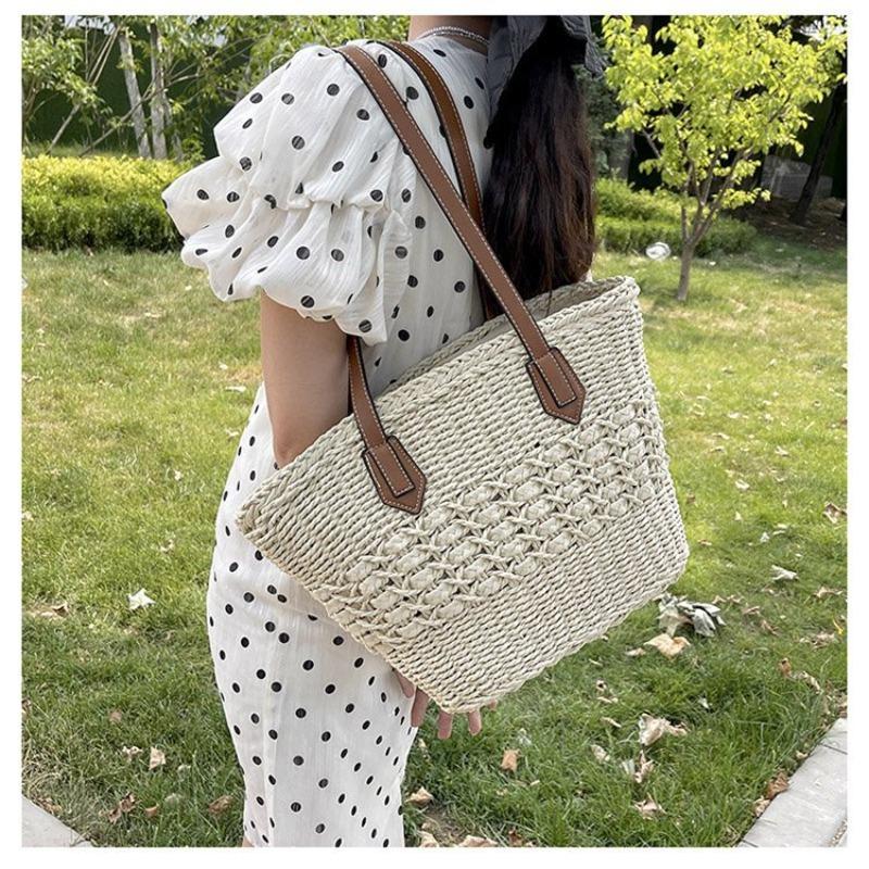 Shoulder straw bag Lazy wind handwoven bag Large capacity tote bag Women's vacation vegetable basket Beach bag
