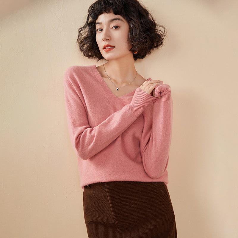 Women's Candy Color V-Neck Cashmere Sweater - Fashionable Knit Base Layer for Autumn/Winter 2025.