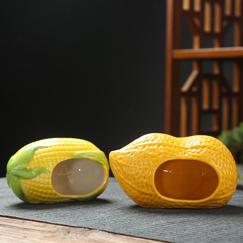 Ceramic Hamster Hideout: Cooling Nest for Small Pets