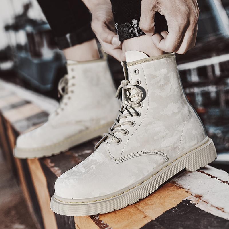 Neueste Herrenstiefel Schnürschuhe Herren Freizeitschuhe Rutschfeste Outdoor-Schuhe Retro-Trend Männliche Bequeme Stiefeletten Mode Wildlederschuhe Mann