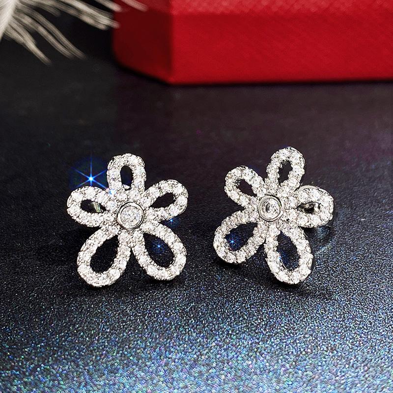 Boucles d'oreilles à tige en forme de fleur exquise pour mariée, style de fête de mariage, doux, accessoires pour oreilles de femme, bijoux en CZ de luxe