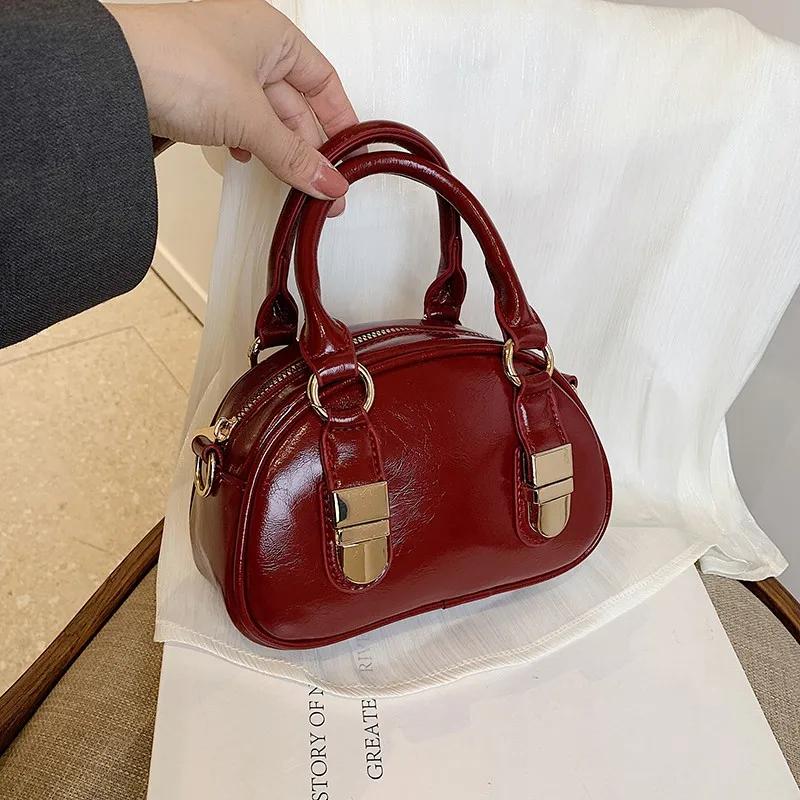 Women's Solid Zipper PU Bags Top Handle Bags Soft Interior Compartment Large Capacity Fashion New