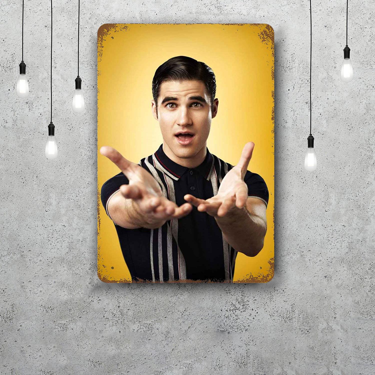 

Darren Criss Vintage Metal Tin Signs Posters Decor Retro Metal Plaque Wall Art Decor for Garage Bar 20x30cm（7.8x11.8inch）