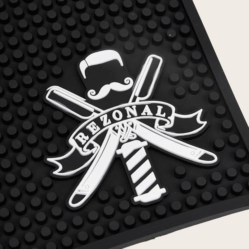 Non-Slip Barber Mat Skull Pattern Silicone Waterproof Professional Scissors Combs Hairdresser Tool Organizer Pad for Salon Tools