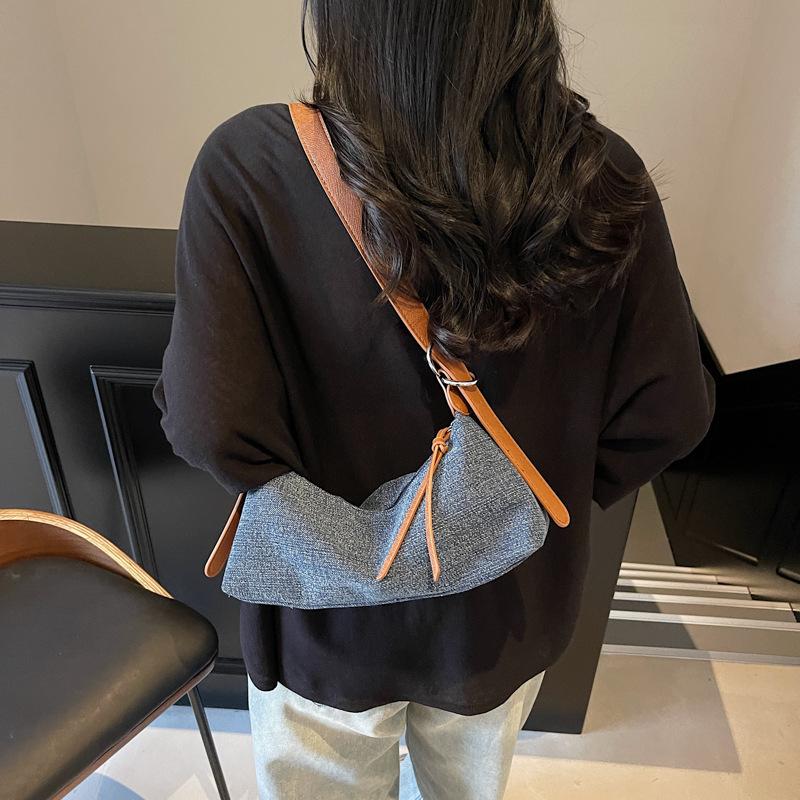 

Bag Summer Premium Niche Handbag 2025 New Pillow Bag Fashion Shoulder Crossbody Bag Women s Bag