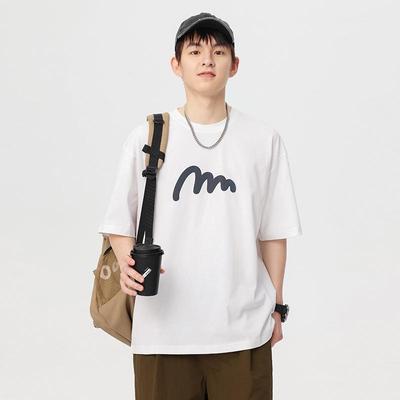 Trendy zomer T-shirt met korte mouwen van Amerikaans merk, gemaakt van katoen, verkrijgbaar in grote maten.