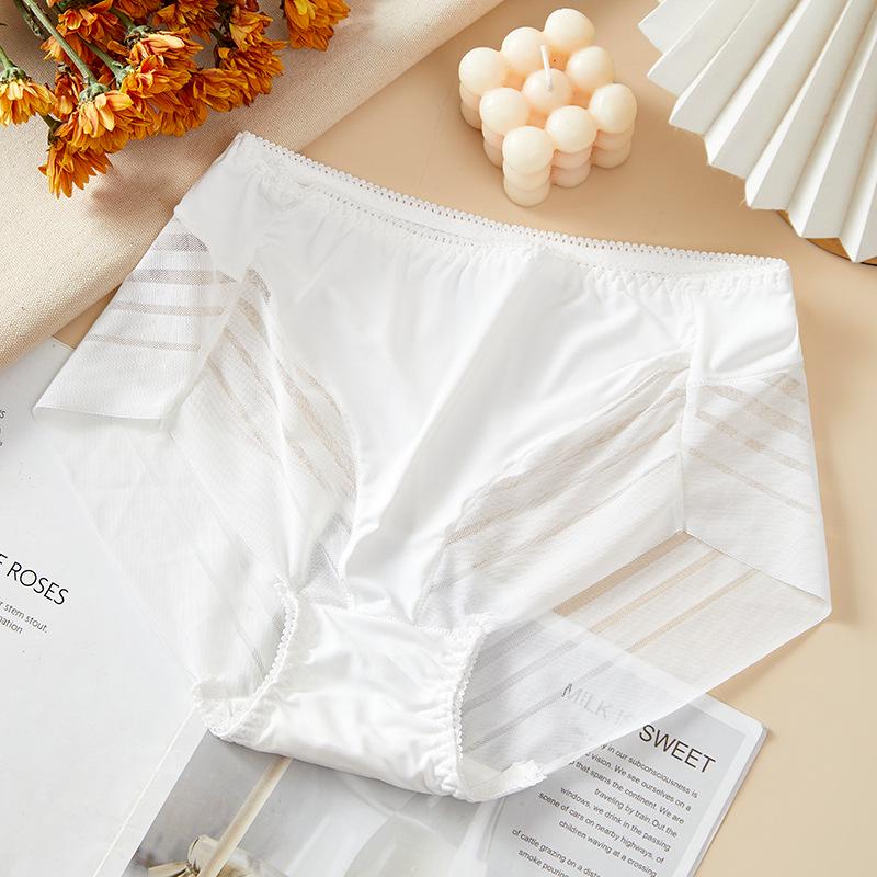 

Yu Mei 9073 Бесшовные кружевные трусики - Женские со средней высокой посадкой, Большой размер, Сексуальные, Дышащие, Хлопковая ластовица, Треугольный дизайн. L 90-130 Jin