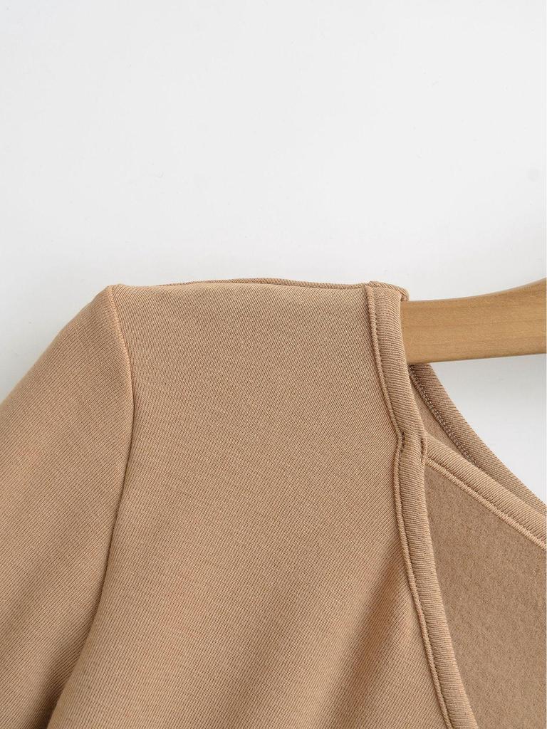 Women's Designer Long-Sleeve Hollow Top: Niche Autumn/Winter, Plush, Slimming, Hot Girl Style, Base T-Shirt