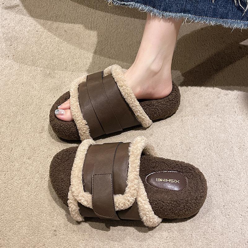 Retro design sense color matching Mao Mao one-word women 2025 autumn and winter new outer wear versatile flat heel comfortable cotton slippers