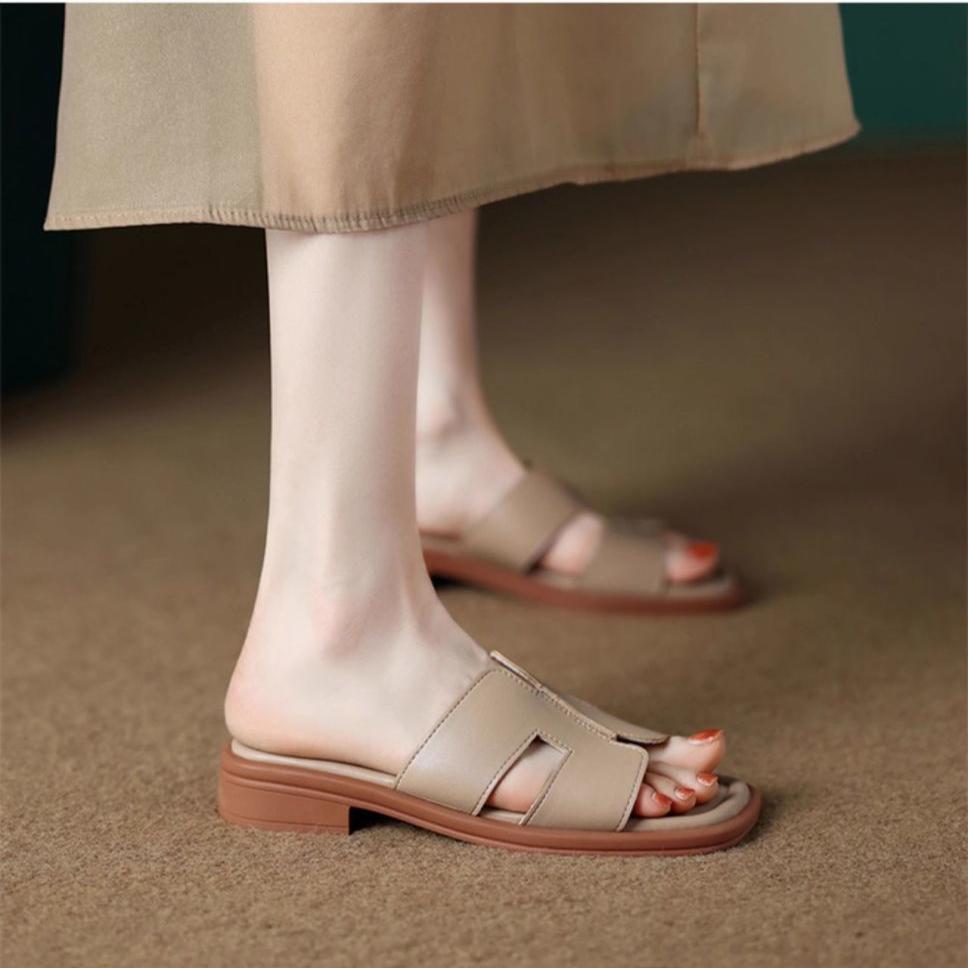 Summer Soft Leather Women's Shoes Low Heel Square Toe Roman Retro Brown French Women's Sandals with Exposed Toes