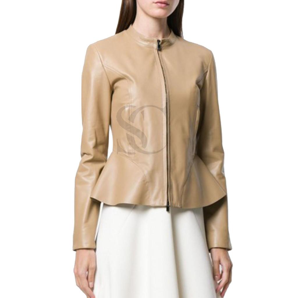 Giacca da donna in vera pelle stile peplo