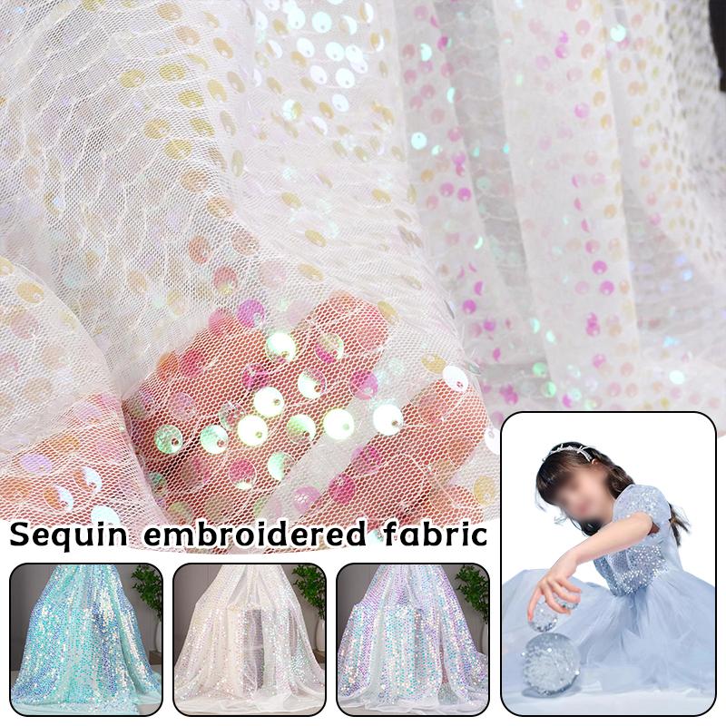 Barevná Duhová Lesklá Kusová Gradientní Látka 6mm Flitrová Vyšívaná Látka Párty Kostým Šaty Pozadí Obalová Síťovina
