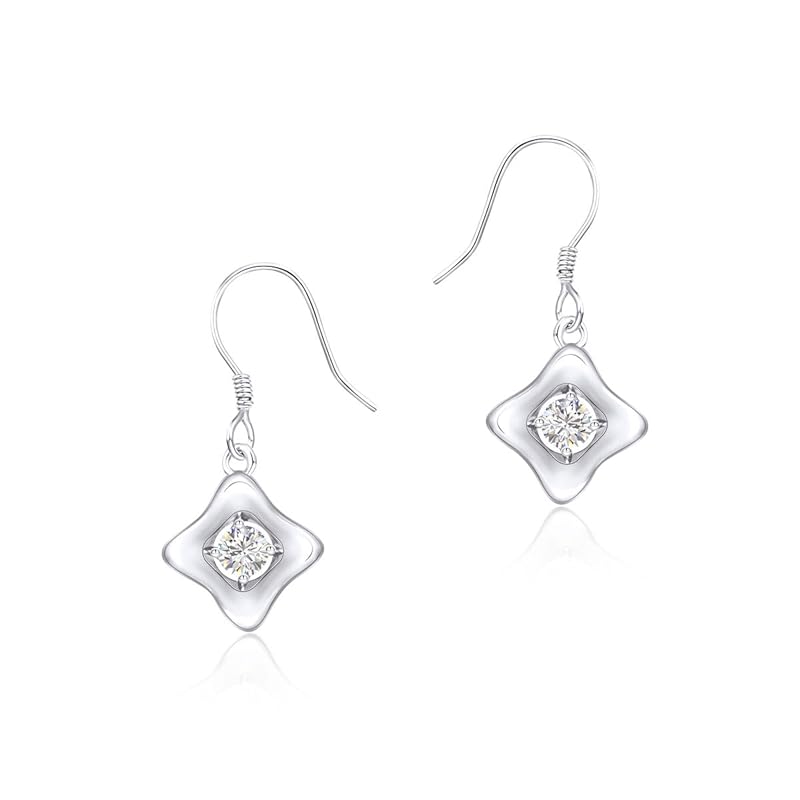 

Naniwaai earrings ladies Popularity high quality zirconia hook silver sway Compatible with metal allergies four leaf clover woman cute present