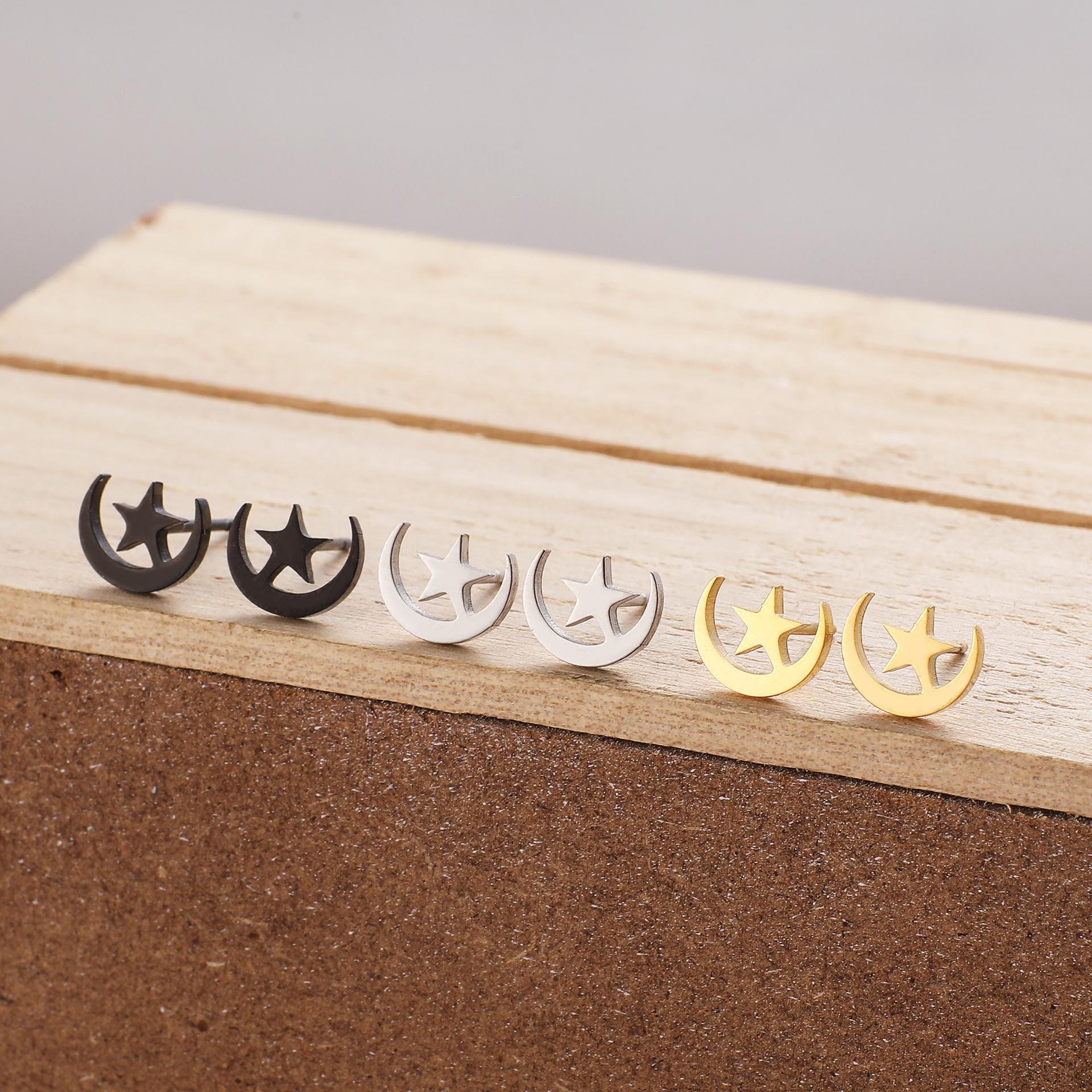 

Stainless Steel Moon & Star Design Stud Earrings серебряный