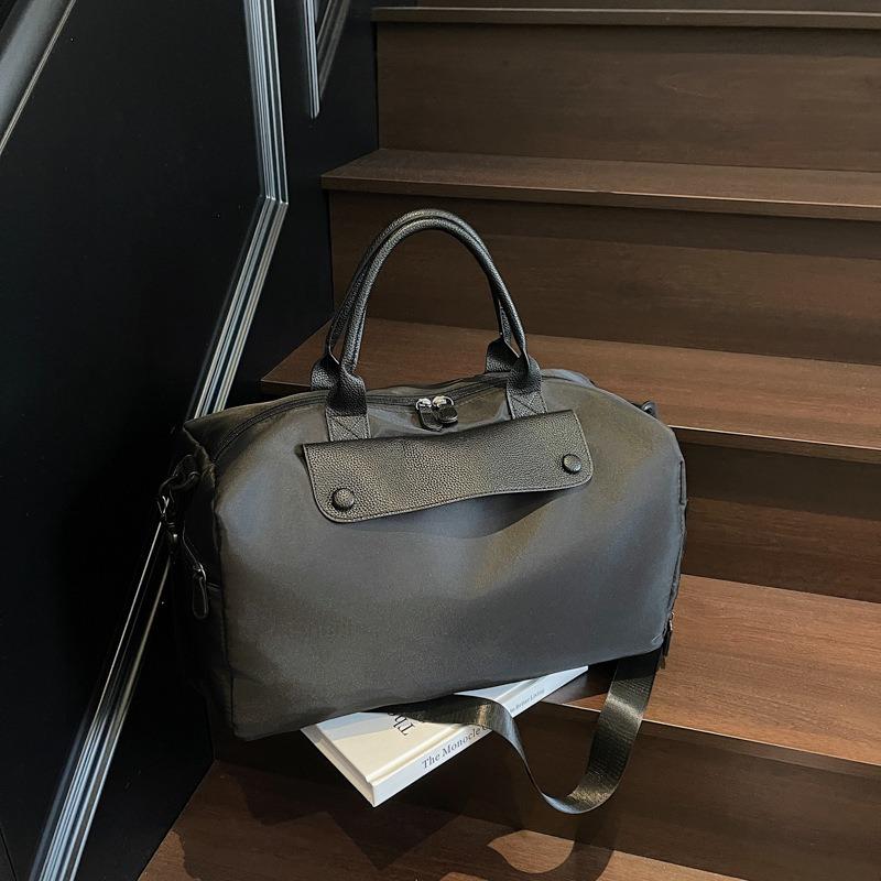 New 2025 Portable Short-haul Large-capacity Travel Bag, Light and Small Fitness Bag, Leisure Business Trip Duffel Bag for Women