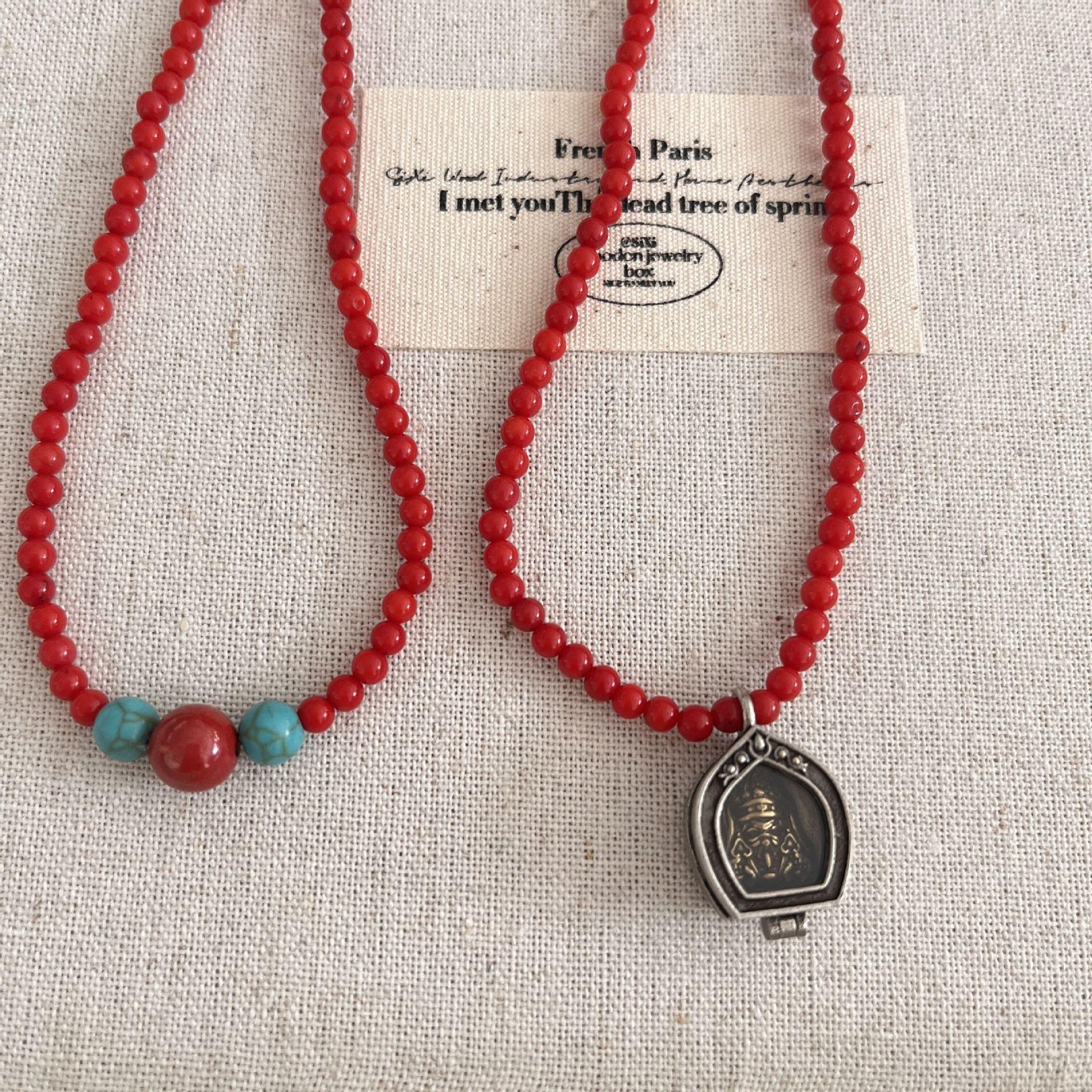 

Белое коралловое ожерелье Baihe с красными бусинами ручной работы, женское нишевое винтажное ожерелье Gawu Box, цепочка для свитера, новое