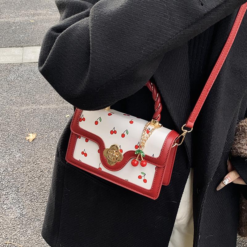 Premium texture fashion handbag women's U2025 new trendy niche messenger bag versatile small square