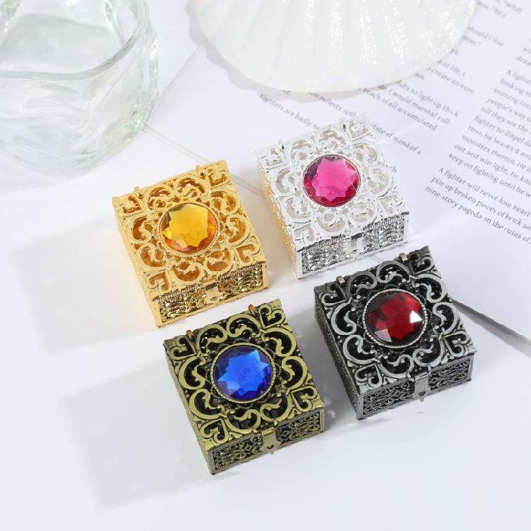 Sturdy Zinc Alloy Jewelry Storage Box Unique Jewelry Organizers With Soft Lining for Necklace Earrings Jewelry