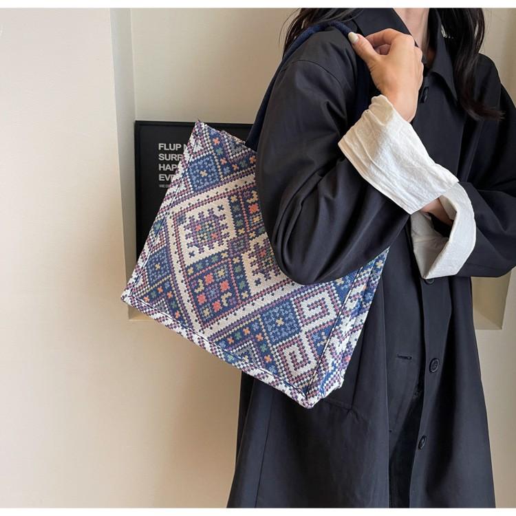 Women's Floral Canvas Shoulder Bag