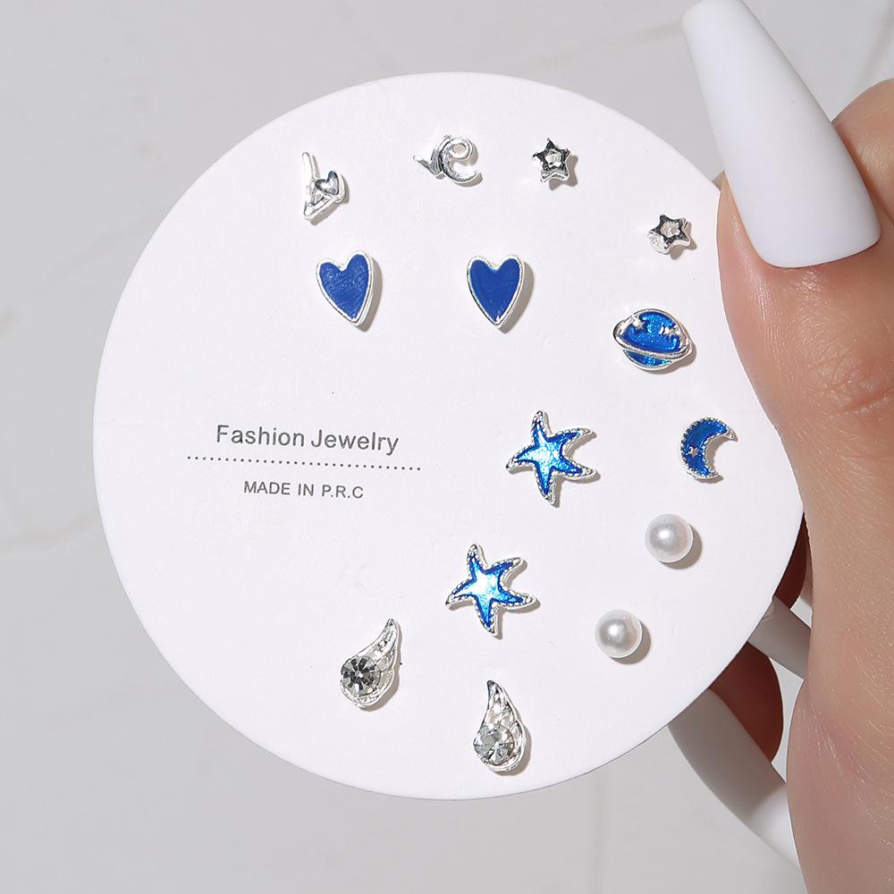 Korean version of small stud earrings, exquisite 1 pair of stud earrings a week, simple color dripping small earrings, love zircon stud earrings.