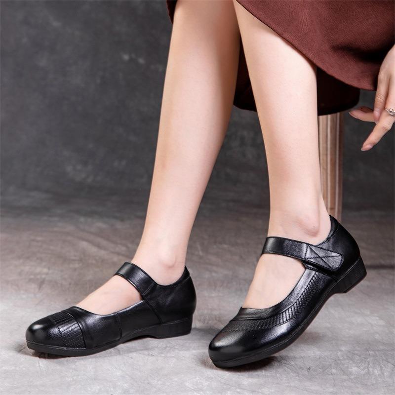 Spring new flat-soled mother shoes genuine leather casual women's shoes first-layer cow flat heel shallow mouth women's single shoes