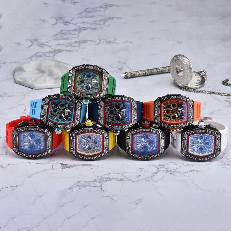 Barrel-Shaped Quartz Watch with Multifunctional Design and PU Strap