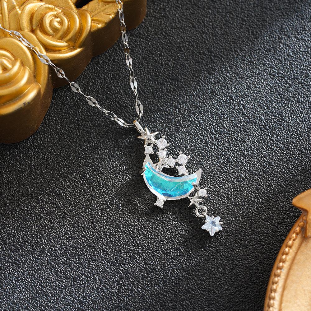 

Moon Star River Tassel Necklace: Iridescent Crystal Clavicle Chain with Niche Design for Women and Students