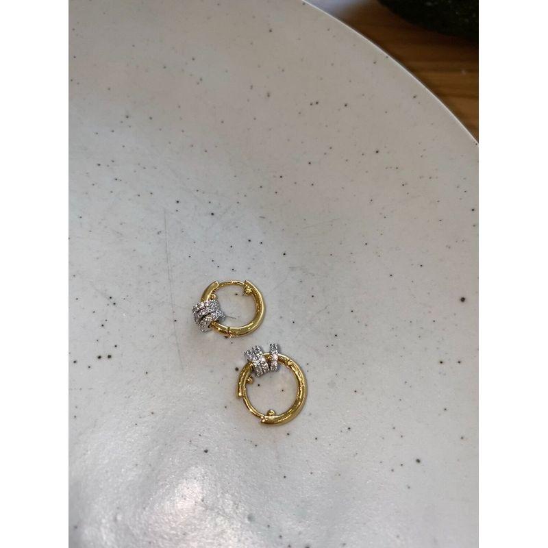 

3art Twin Mini Contrast Color Diamond Roller Kardashian Hip Hop European and American Style Star Earrings Small Circle Ear Studs Gold Roller Set (Pair)