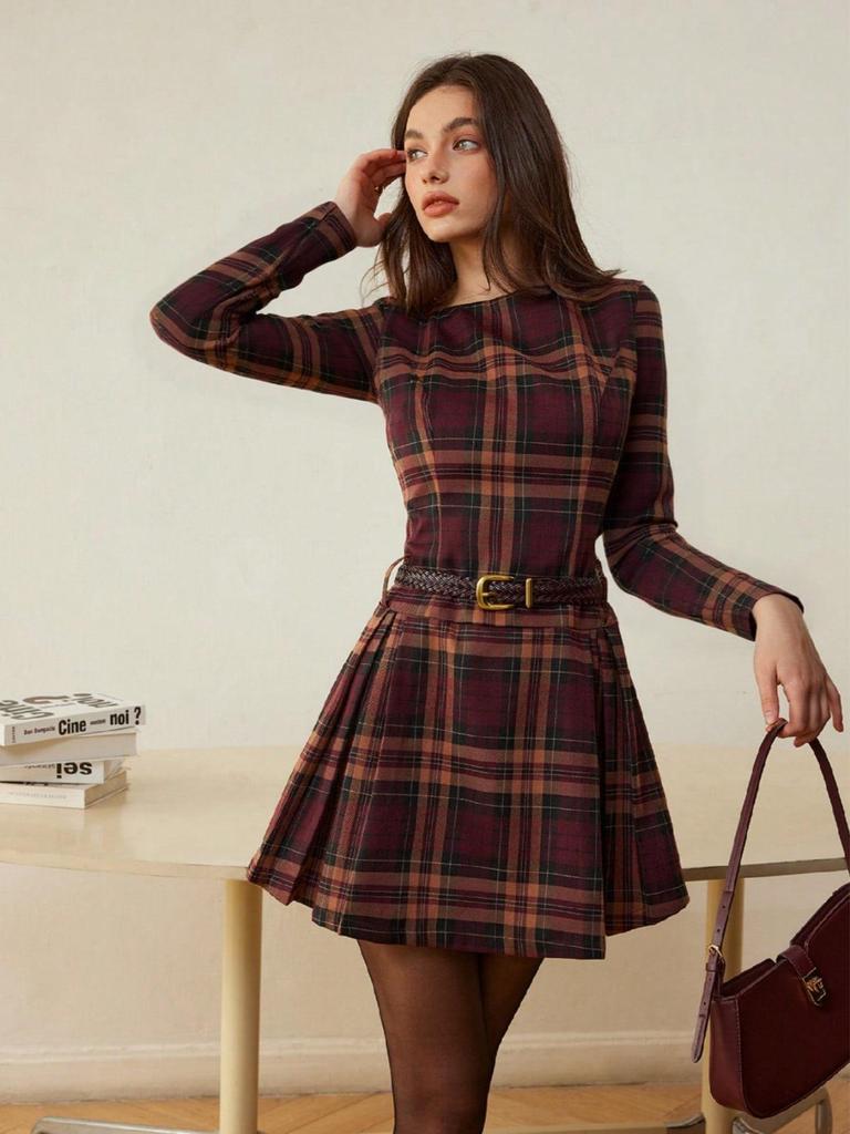 2026 Spring/Autumn Women's Elegant Plaid Long Sleeve Round Neck Dress for Dates