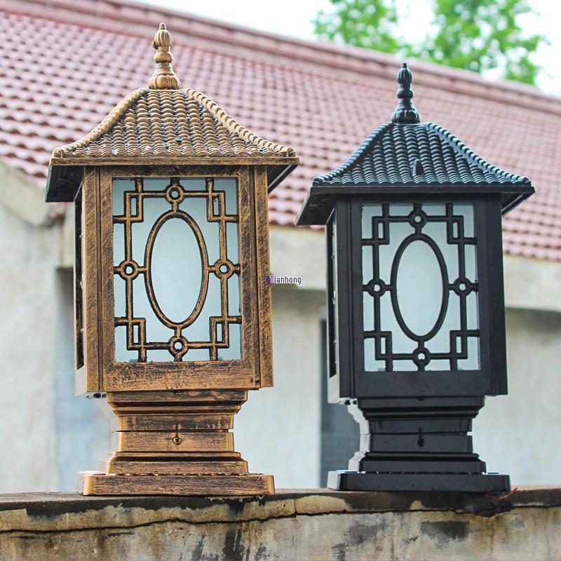 Chinese Style Waterproof Outdoor Wall Lamp for Garden and Villa