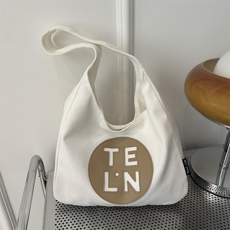 Stylish And Spacious Black Canvas Tote Bag For Women Ideal For Spring Commute And School