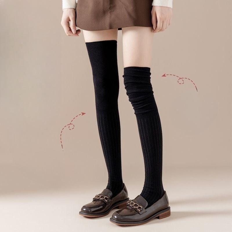 Herbst- und Wintercremefarbene Damen-Overknee-Socken, Patchwork-Stricksocken, Frotteesocken