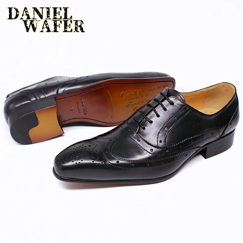 Fashion Men's Fashion Oxford Shoes Black Red Pointed Wingtip Lace-Up Formal Leather Shoes for Office Wedding Dress Luxury